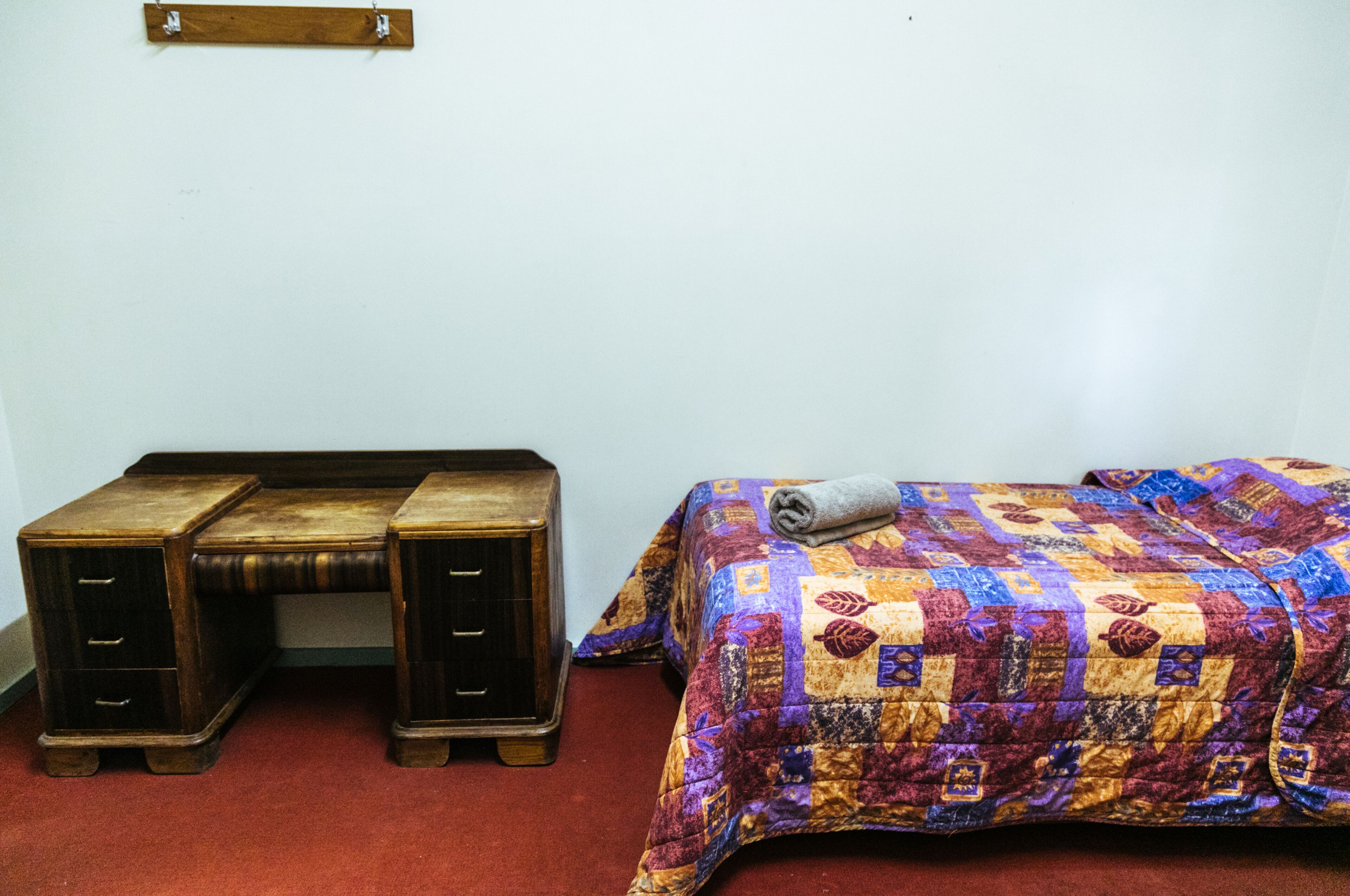 Kamar Standar, Bebas Asap Rokok, kamar mandi umum (Twin Room) | Meja kerja dan seprai linen
