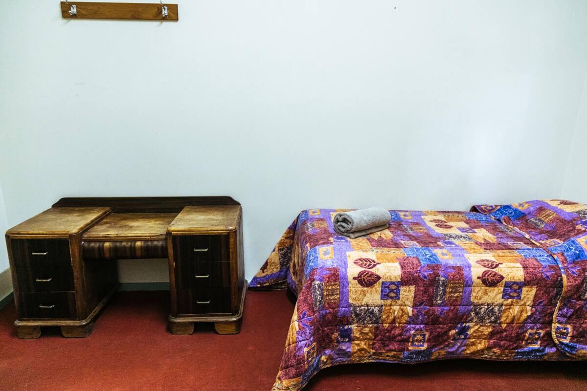 Chambre Standard, non-fumeur, salle de bains commune (Twin Room)