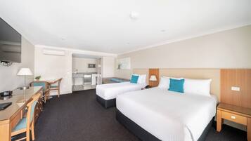 Deluxe Twin Suite