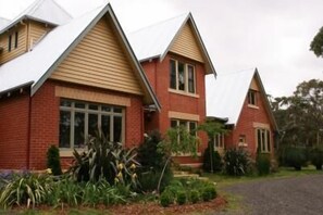 Exterior - Faulty Towers (Wallington)