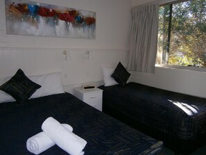 Wifi gratis y ropa de cama