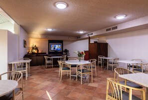 Unclassified image, 5 of 46, button - Sails Motel Geraldton (Geraldton)