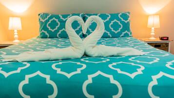 Iron/ironing board, free WiFi, bed sheets