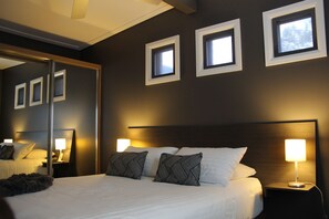 Apartamento estándar, 1 habitación, no fumadores, cocina básica (Apartment) | Ropa de cama de alta calidad, caja fuerte, escritorio