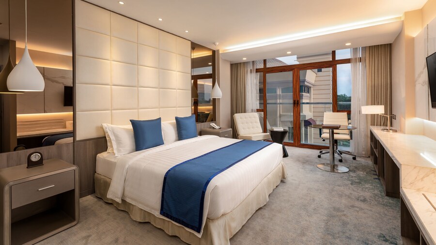 Grand Palace Hotel