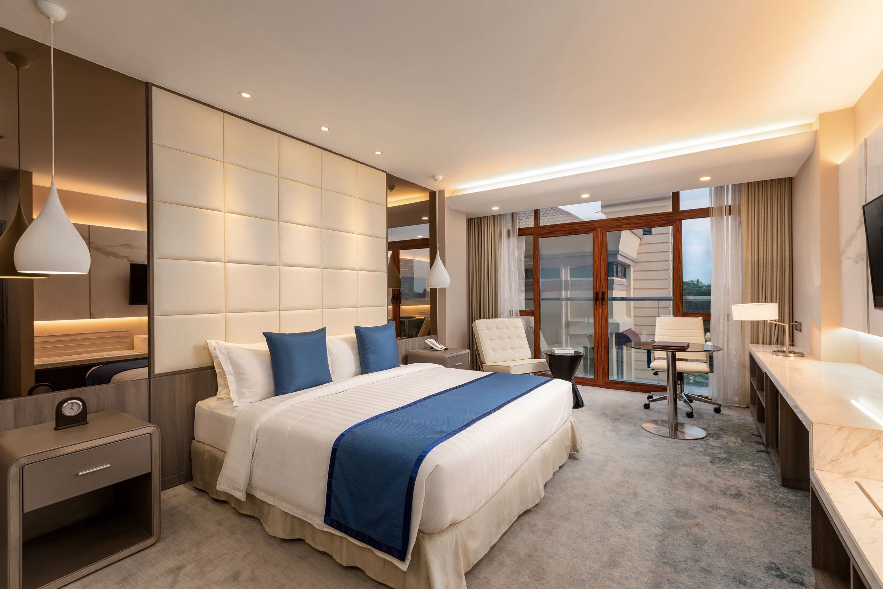 Minibar, in-room safe, desk, blackout curtains