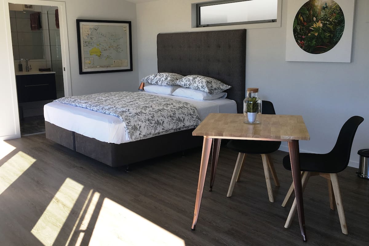 Premium Studio, Garden Area