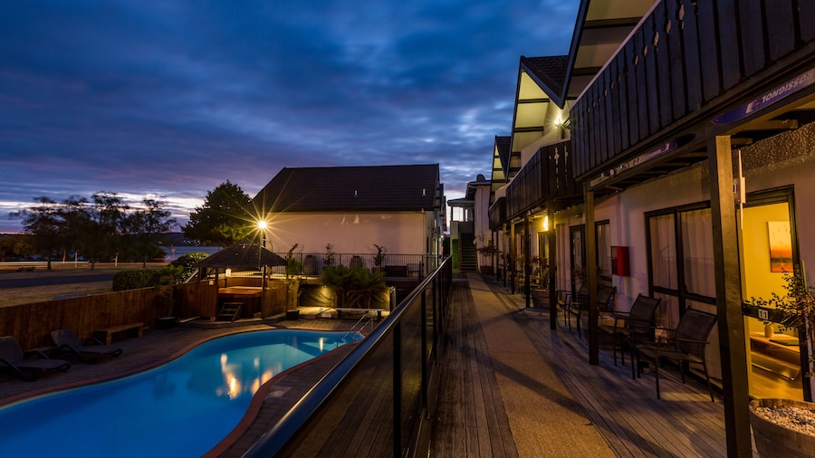 Le Chalet Suisse Motel Apartments