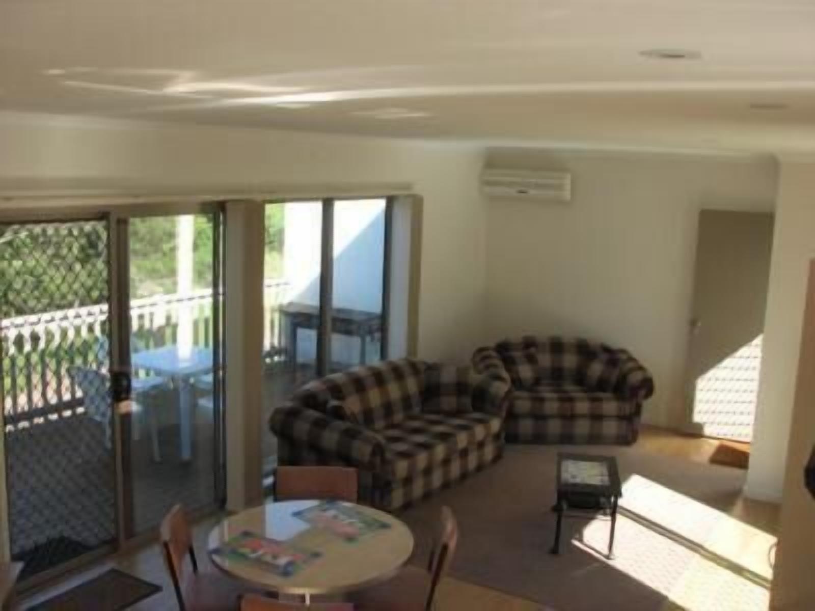 32-inch flat-screen TV with digital channels, LCD TV, DVD player