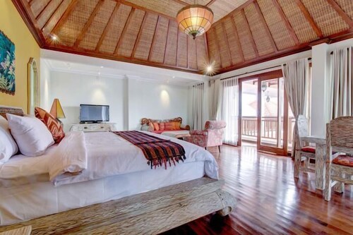 Hastinapura Residence