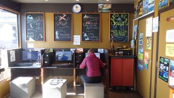 Cafe