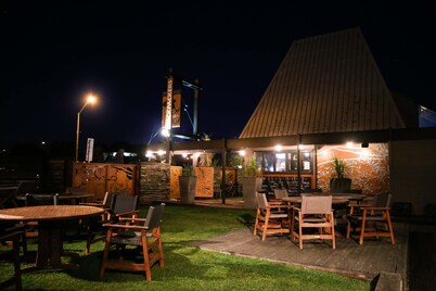 Taupo Urban Retreat - Hostel