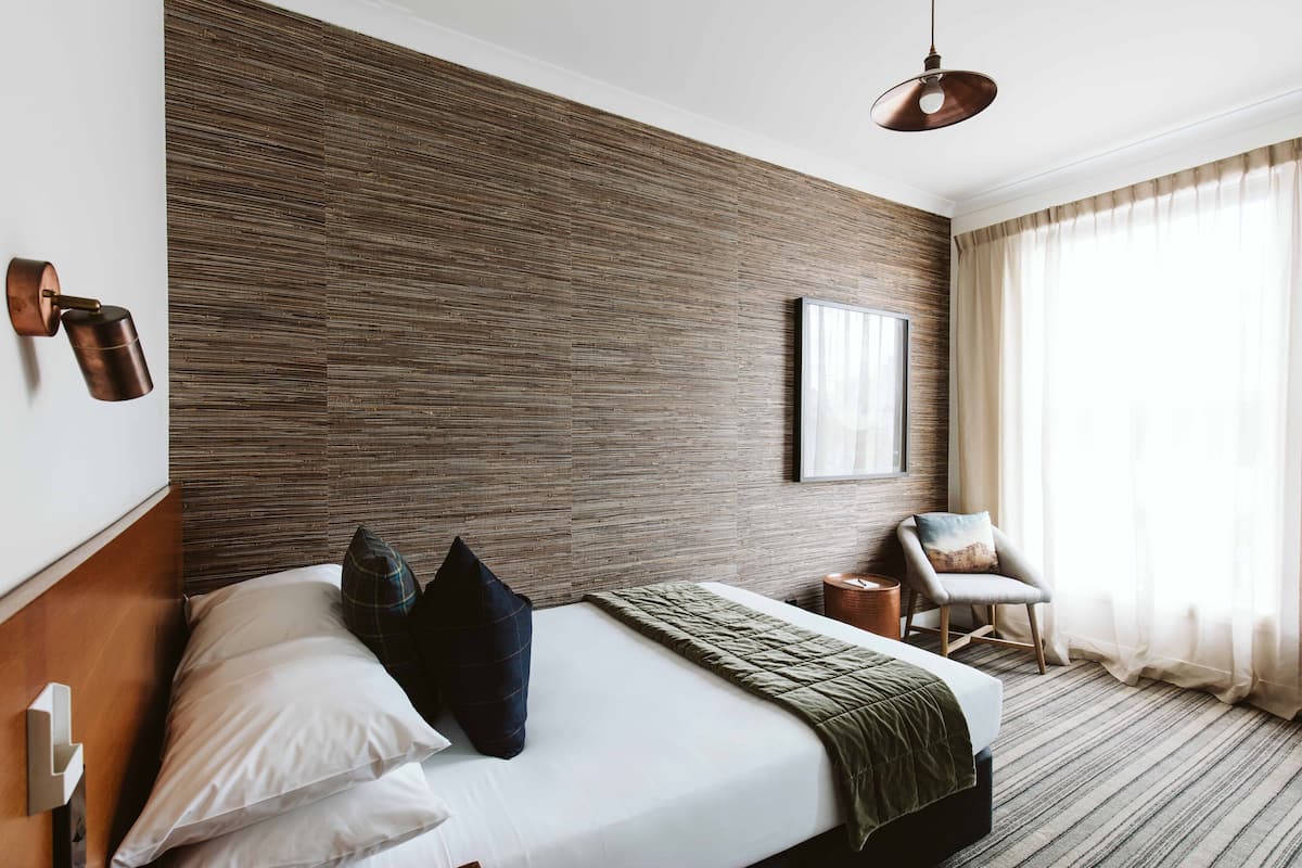 Chambre Simple Standard, 1 lit double, salle de bains attenante