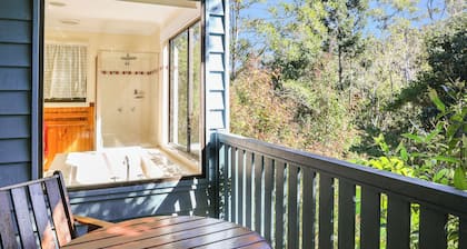 Montville Country Cabins