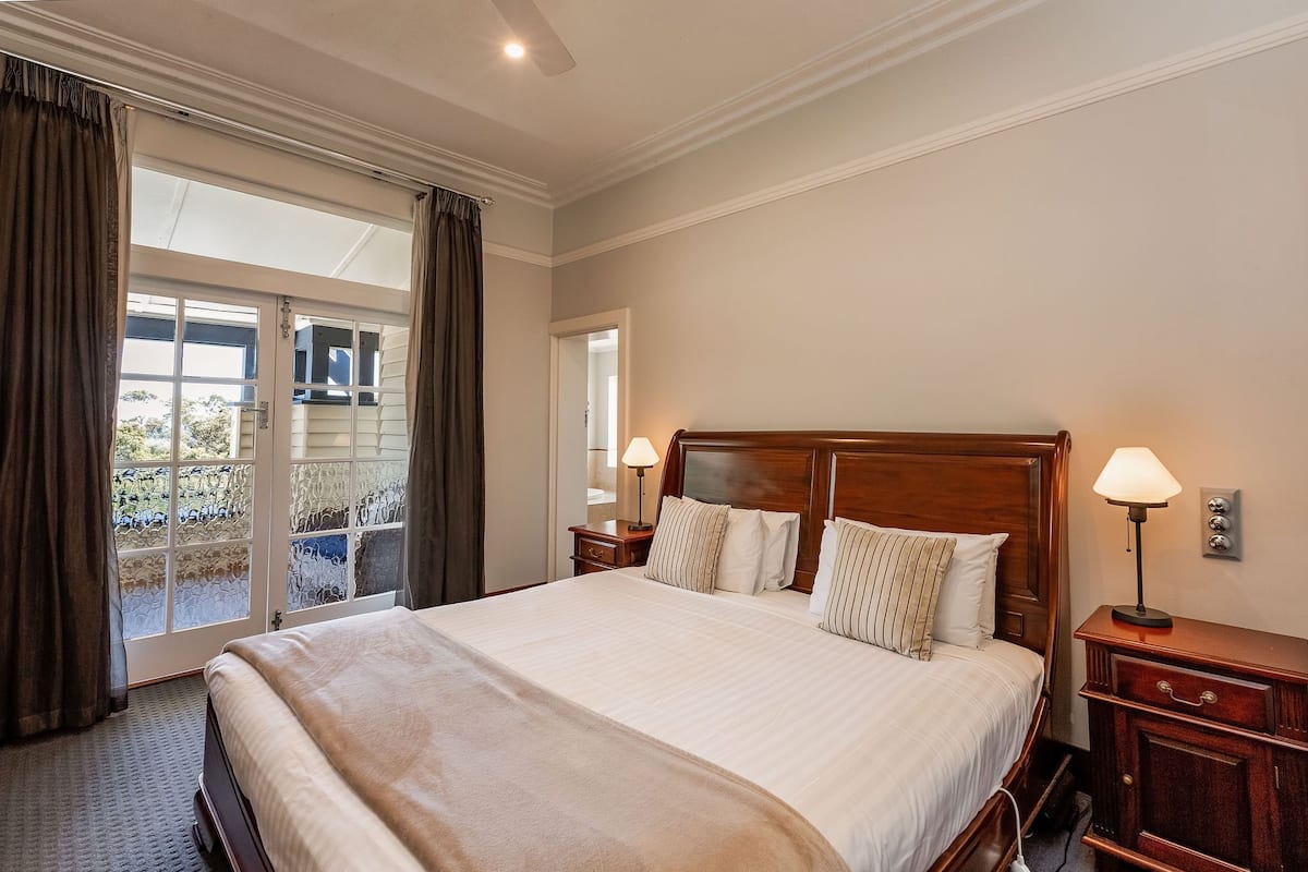 Camera Luxury, non fumatori, idromassaggio (Luxury Spa Suite) | Lenzuola