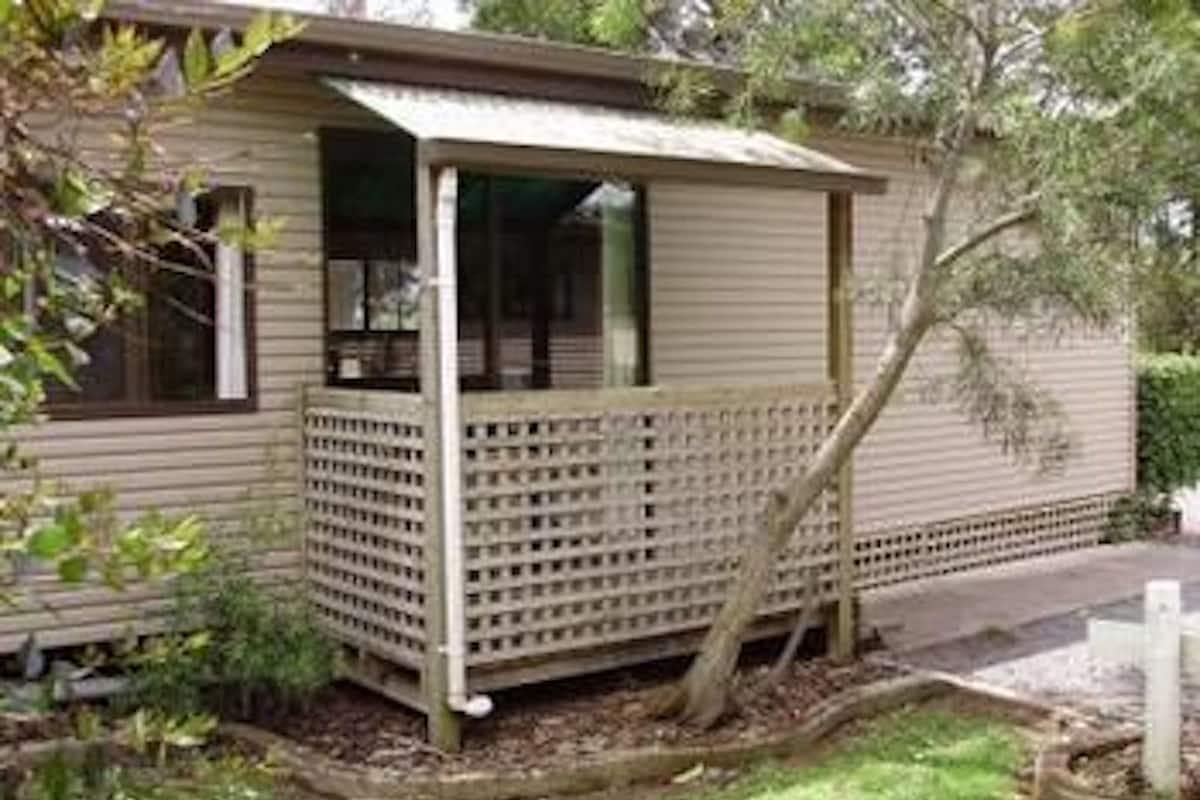 Standard Suite, 2 Bedrooms, Non Smoking, Kitchenette (Cabin)