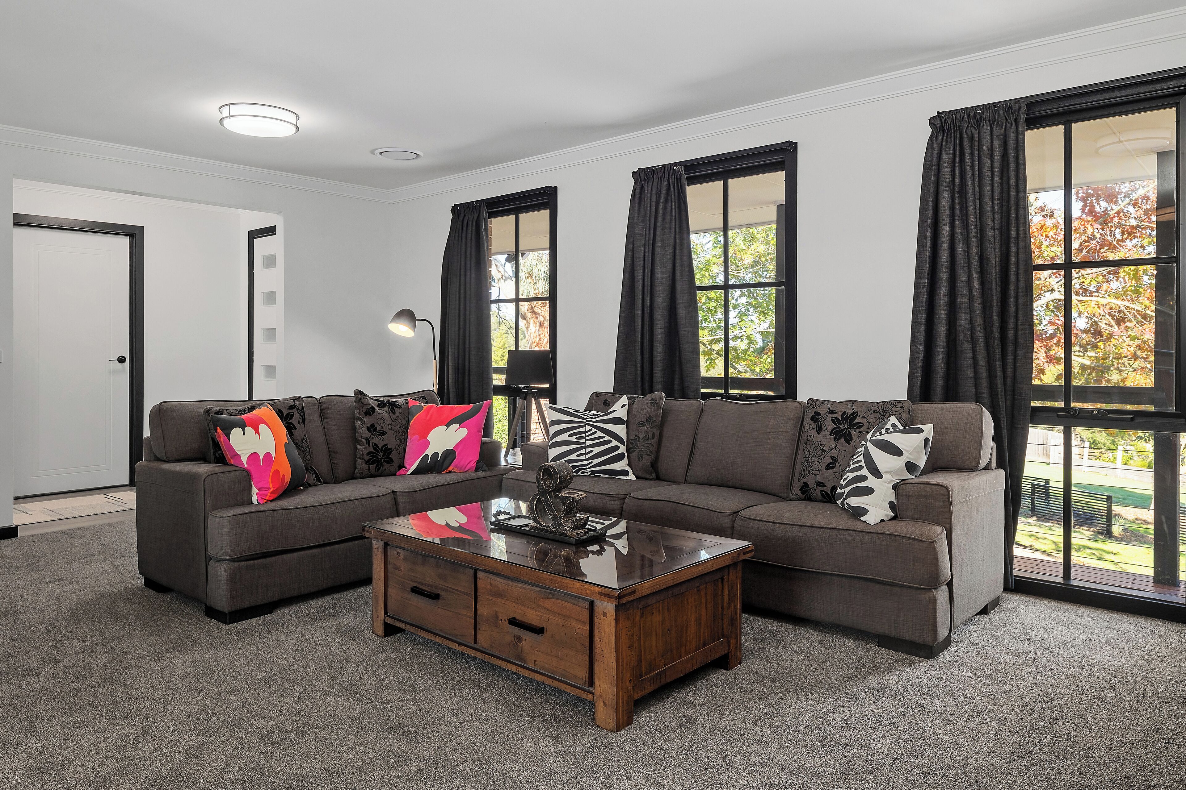 Deluxe Bungalow, 3 Bedrooms, Garden View | Living area | 30-inch flat-screen TV with digital channels