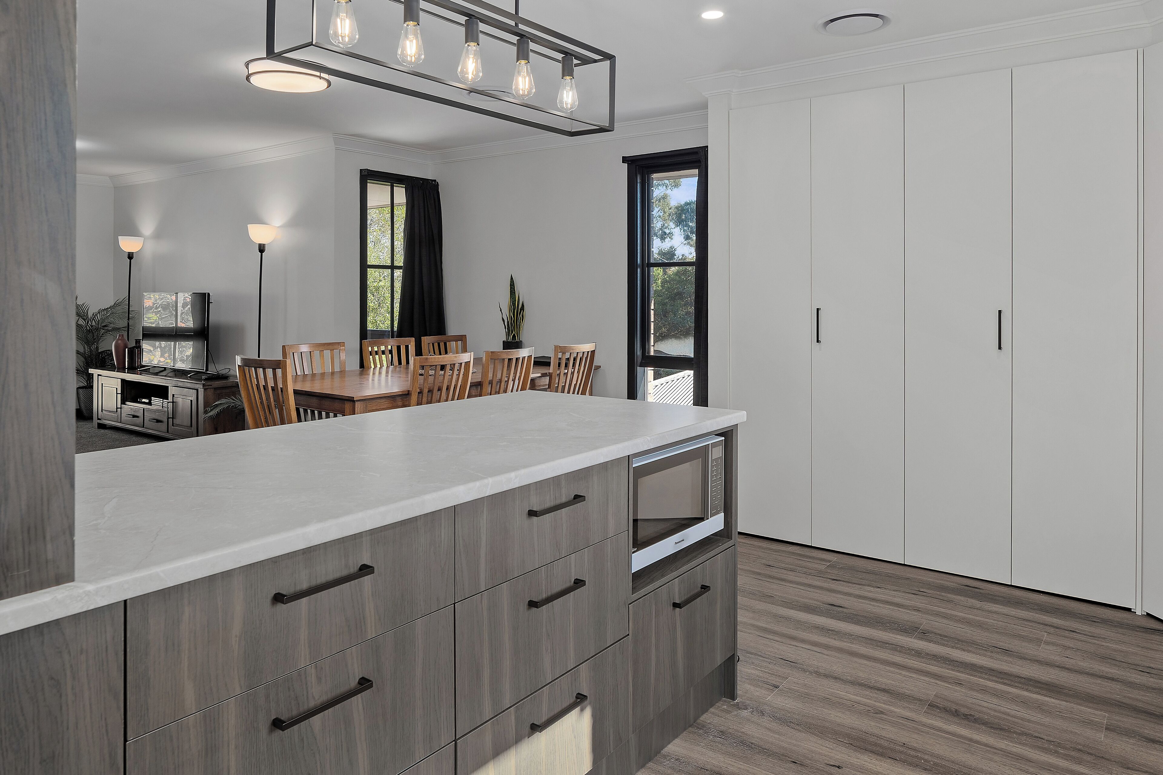 Deluxe Bungalow, 3 Bedrooms, Garden View | Private kitchen | Microwave, toaster, dining tables