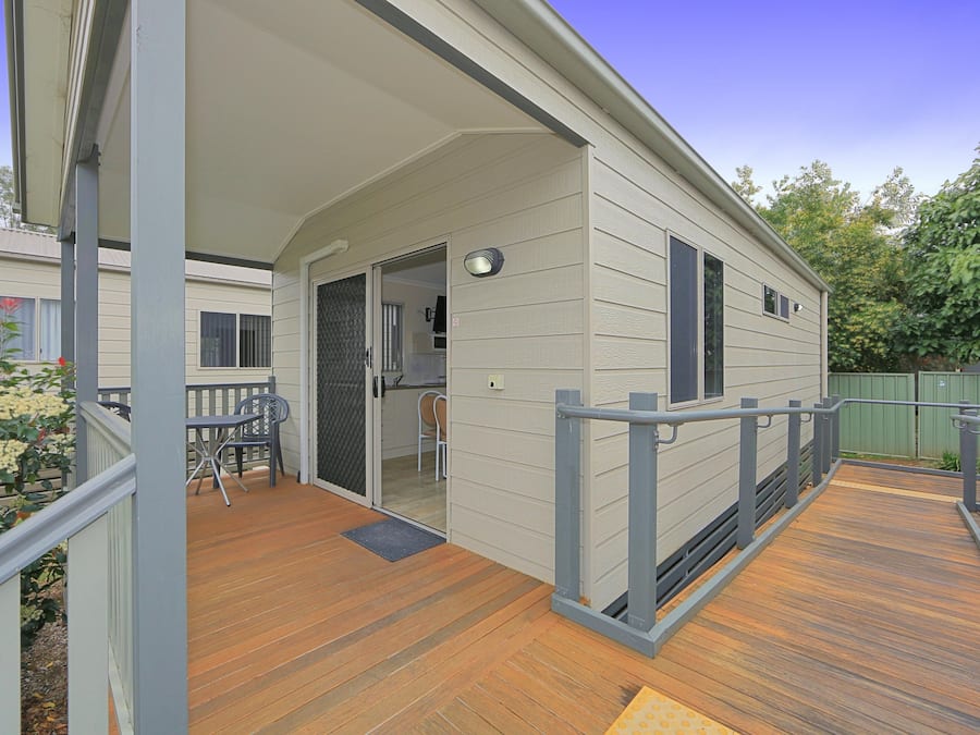 Standard Suite, 1 Bedroom, Non Smoking, Kitchenette (Cabin) | Terrace/patio