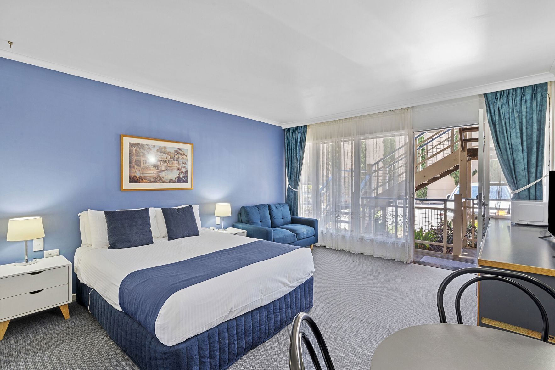 Bügeleisen/Bügelbrett, Babybetten, kostenloses WLAN, Bettwäsche