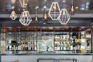 Bar (on property) - Berri Hotel (Berri)