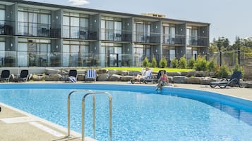 Seasonal outdoor pool