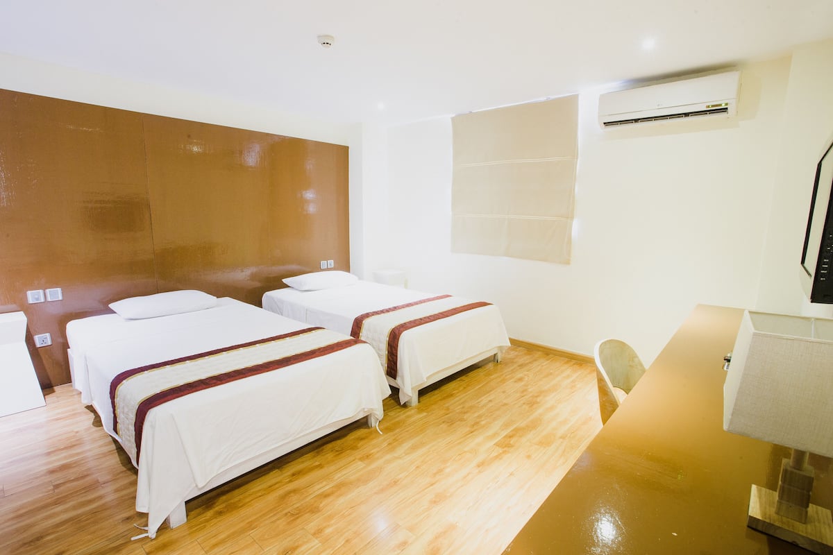 Habitación estándar | 1 dormitorio, minibar, caja fuerte y escritorio