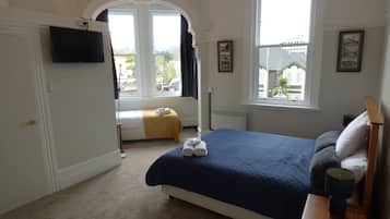 Camera Standard, non fumatori (Large Ensuite Rooms) | 1 camera, Wi-Fi gratuito, lenzuola