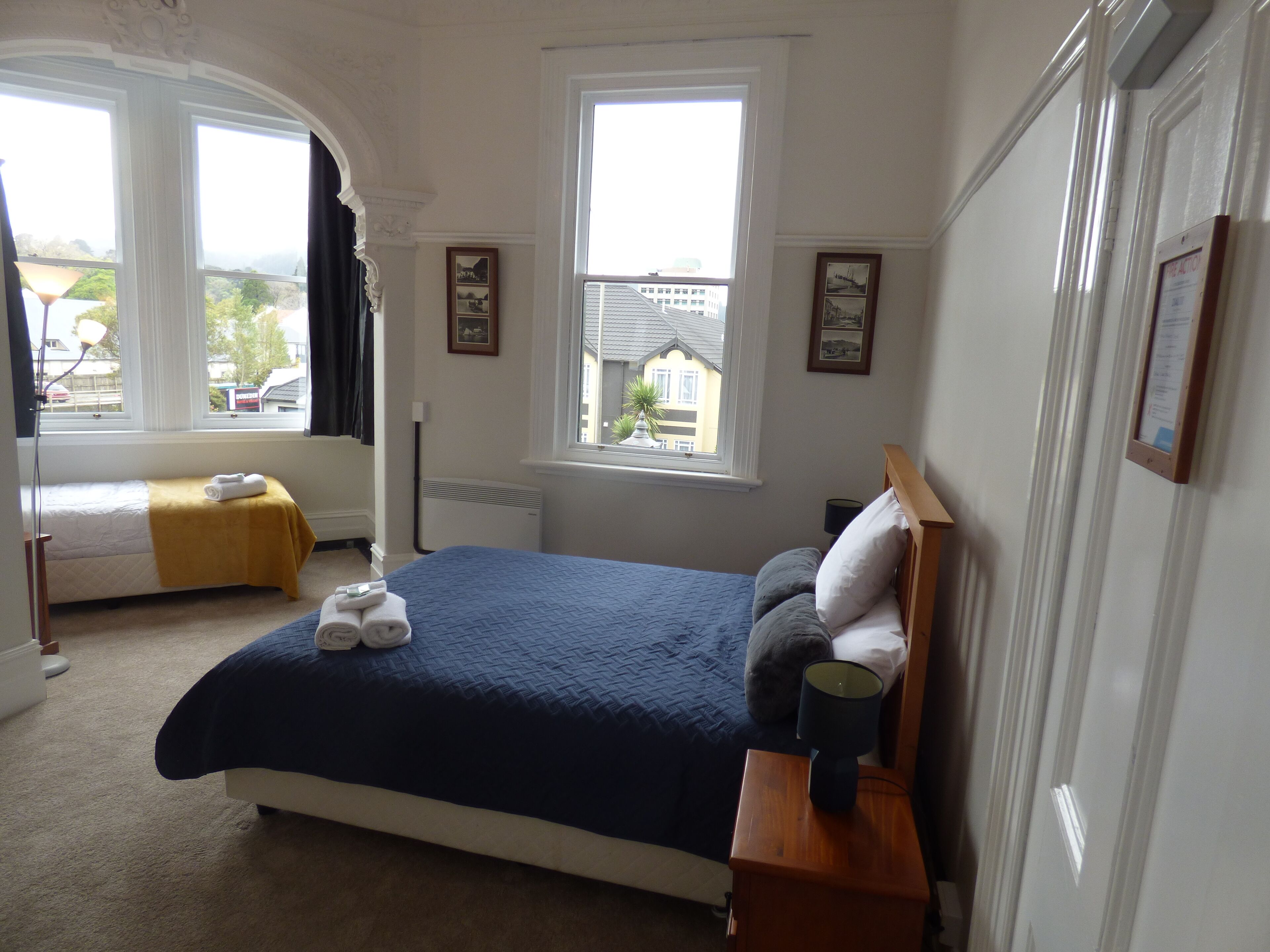 standard room, non smoking (large  ensuite rooms) | free wifi, bed sheets