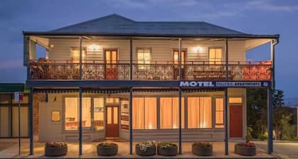 Heritage House Motel & Units