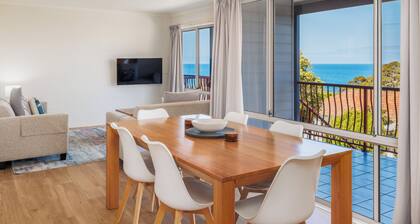 Heritage House Motel & Units