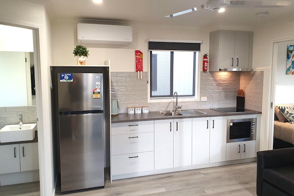 Deluxe Villa | Private kitchen