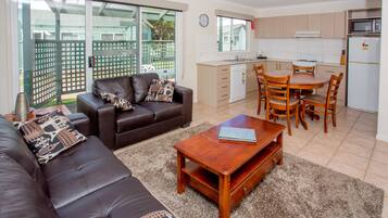 Garden Cottage | Living area