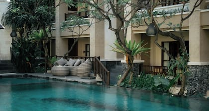 Fourteen Roses Beach Hotel