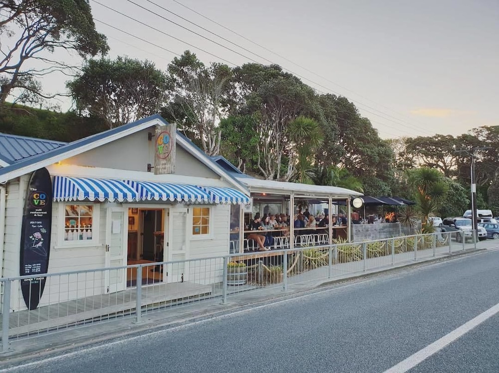 Waipu Cove Resort by null