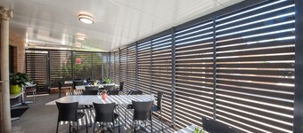 Jacaranda Place Motor Inn