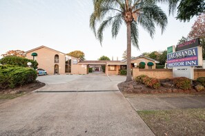 مدخل المنشأة