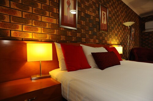 Horsham Mid City Court Motel