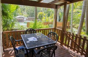 Suite Standard, 2 chambres, cuisine (Villa 4 Berth) | Balcon