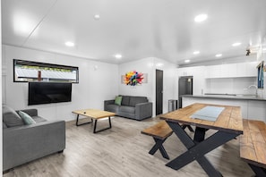 2 Bedroom Unit | Living area | 43-inch Smart TV with digital channels - North South Holiday Park (Christchurch)