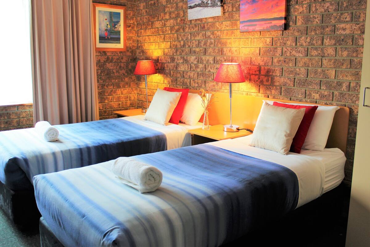 1 habitación, wifi gratis y ropa de cama