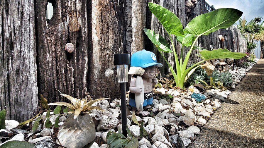 A Raceview Motor Inn