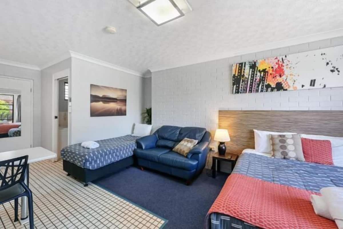 Desk, blackout curtains, iron/ironing board, free WiFi