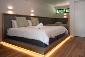 Deluxe-Studio | Schreibtisch, Bügeleisen/Bügelbrett, kostenloses WLAN, Bettwäsche