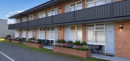 The Peninsula Motor Inn