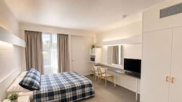 Chambre Standard (Standard Twin/Double) | Lits bébé (en supplément), Wi-Fi gratuit, draps fournis