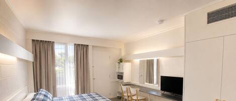 Standard Room (Standard Twin/Double) | Blackout curtains, iron/ironing board (on request), cots/infant beds