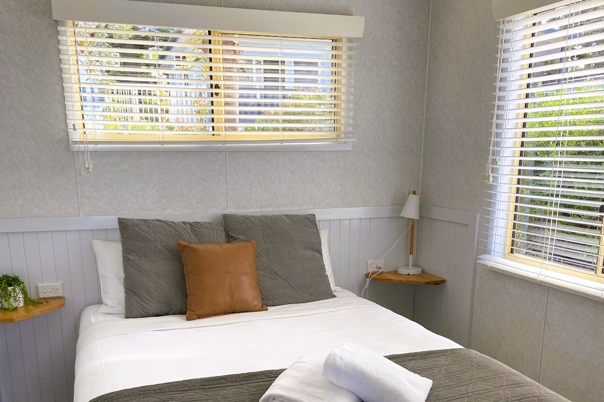 Huisje, 2 slaapkamers, aan het strand (1 Queen, 1 Bunk and 1 Single Bed) | Gratis wifi, beddengoed