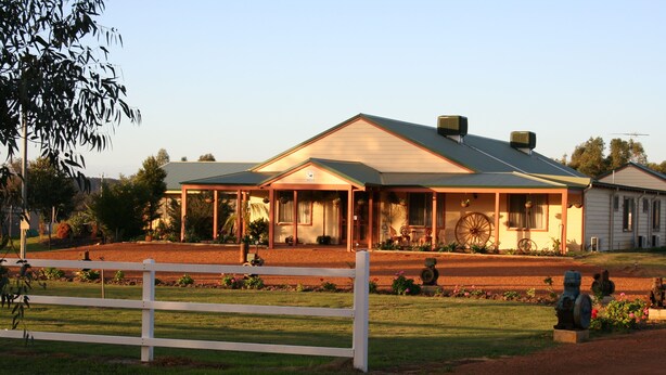 Unclassified image, 1 of 51, button - Enderslie House Bed & Breakfast (Muchea)