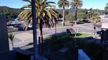 Superior-Apartment, 2 Schlafzimmer, Küche (Waterfront) | Ausblick vom Zimmer